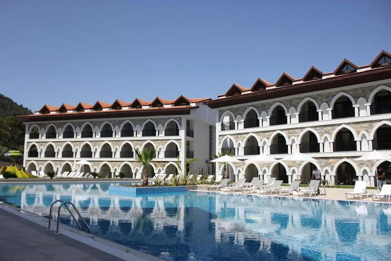734243RAMADARESORT_SHABAVIZ (3).jpg